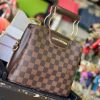 תיק קטן louis vuitton