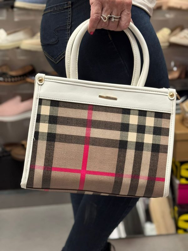 תיק burberry בינוני