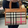 תיק burberry בינוני