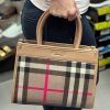 תיק burberry בינוני