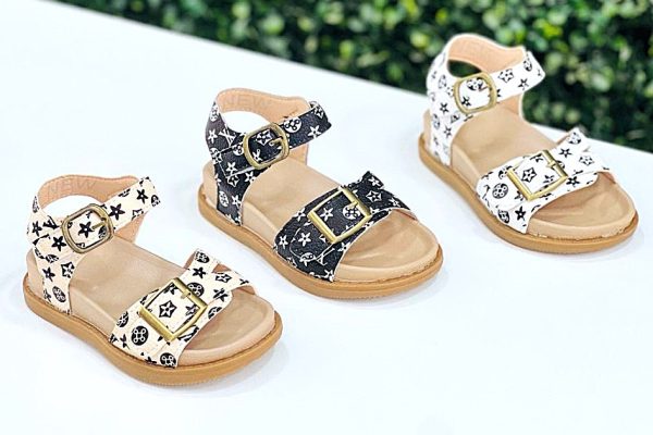 סנדלי בנות louis vuitton