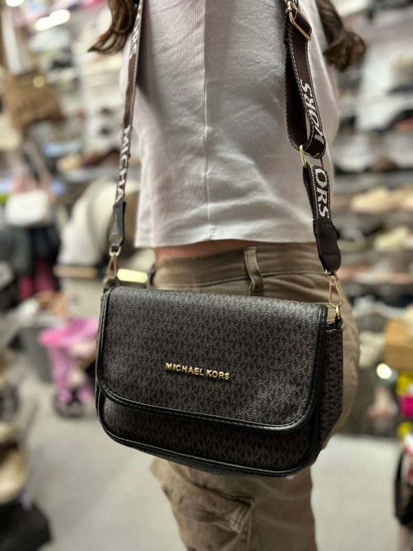 תיק קטן michael kors
